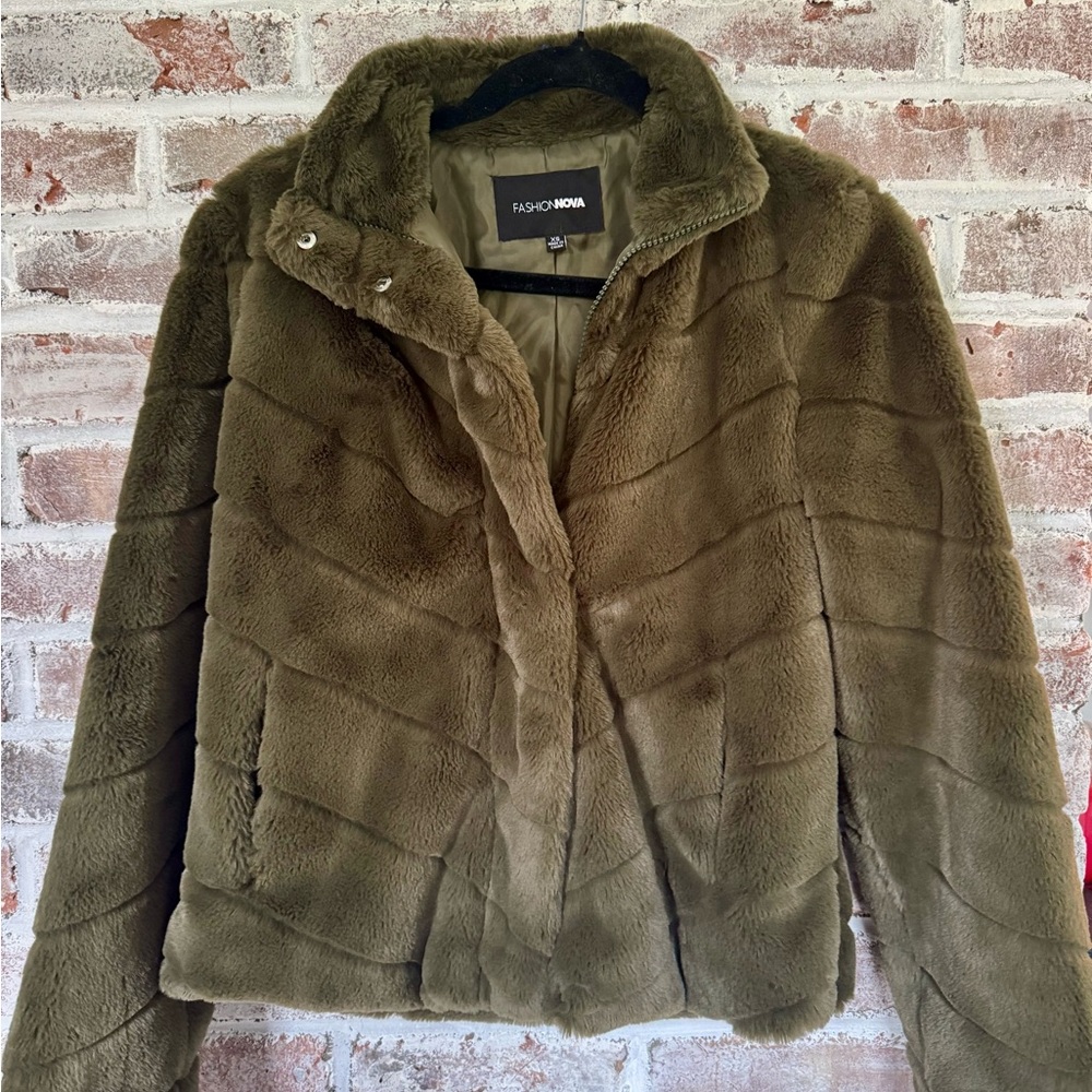 Fashion Nova Women's Plush Olive Teddy Jacket